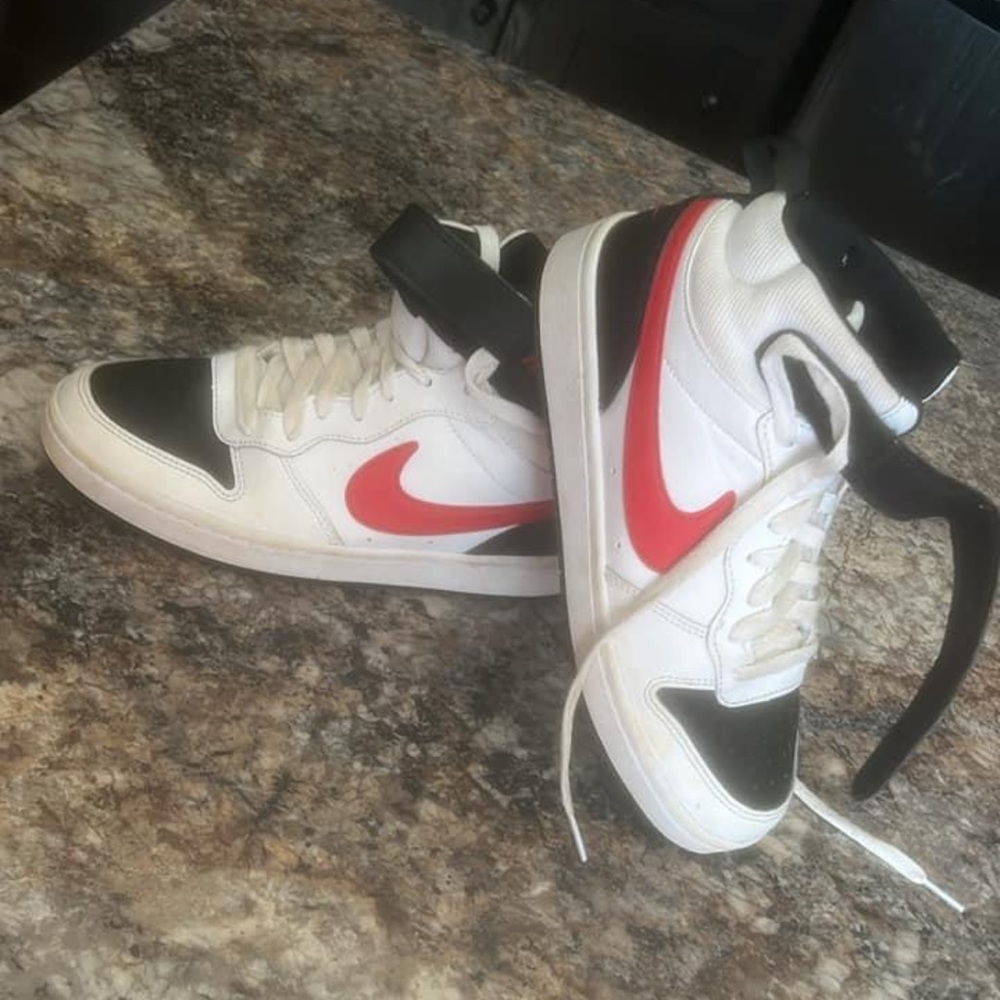 Nike shoes